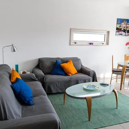 Апартаменты Top-floor Marina Club 2 Bed