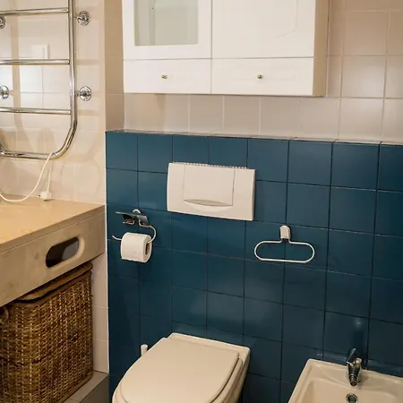 Top-floor Marina Club 2 Bed * Lagos